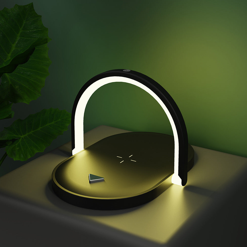 3-in-1 Wireless Ladegerät mit LED-Lampe